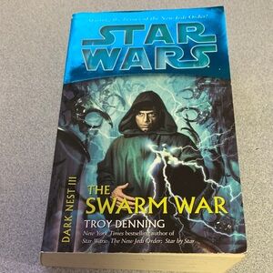 Star Wars The Swarm War Book -Book three of the Dark Nest series